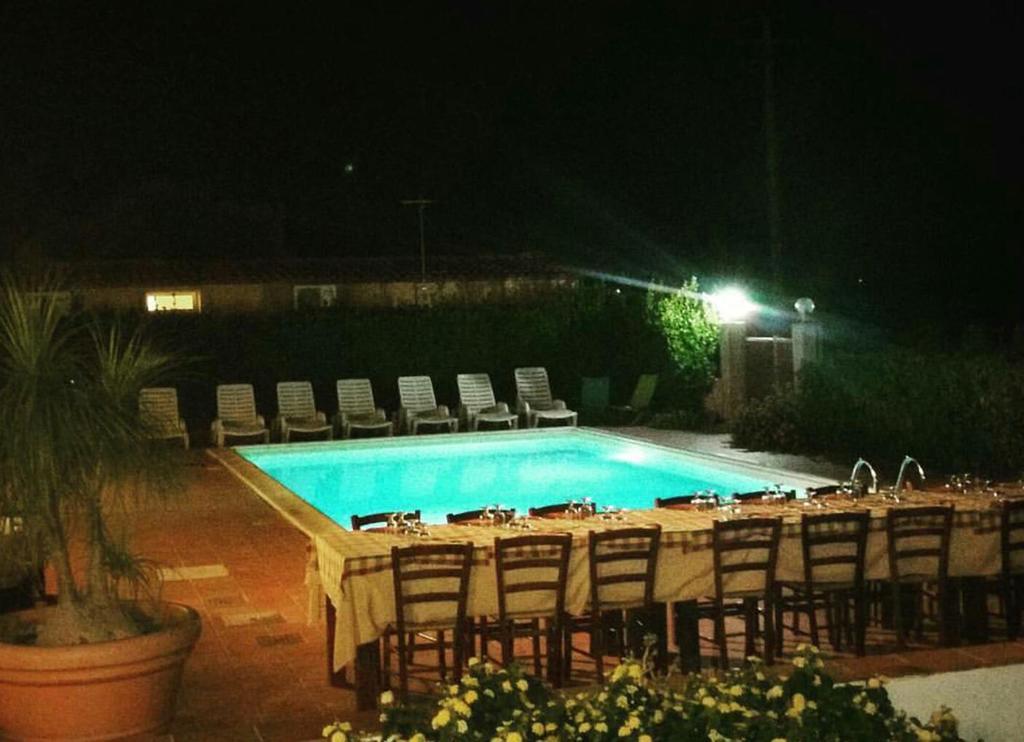 Locanda Rurale Santa Marta Авола Екстериор снимка