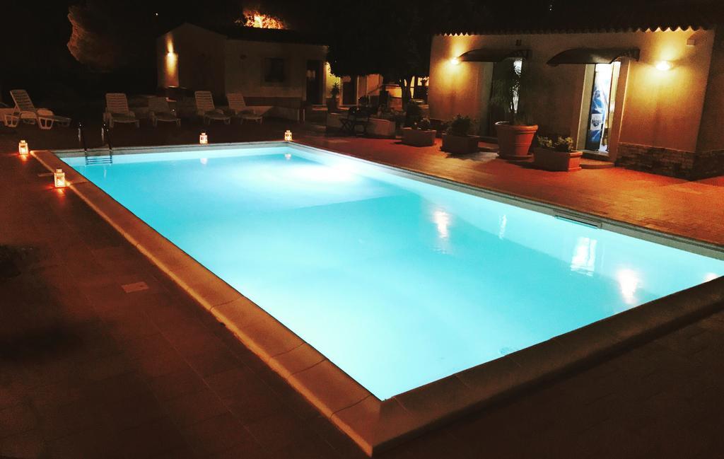 Locanda Rurale Santa Marta Авола Екстериор снимка