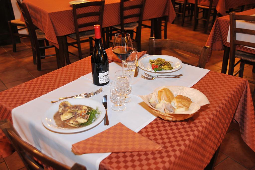 Locanda Rurale Santa Marta Авола Екстериор снимка